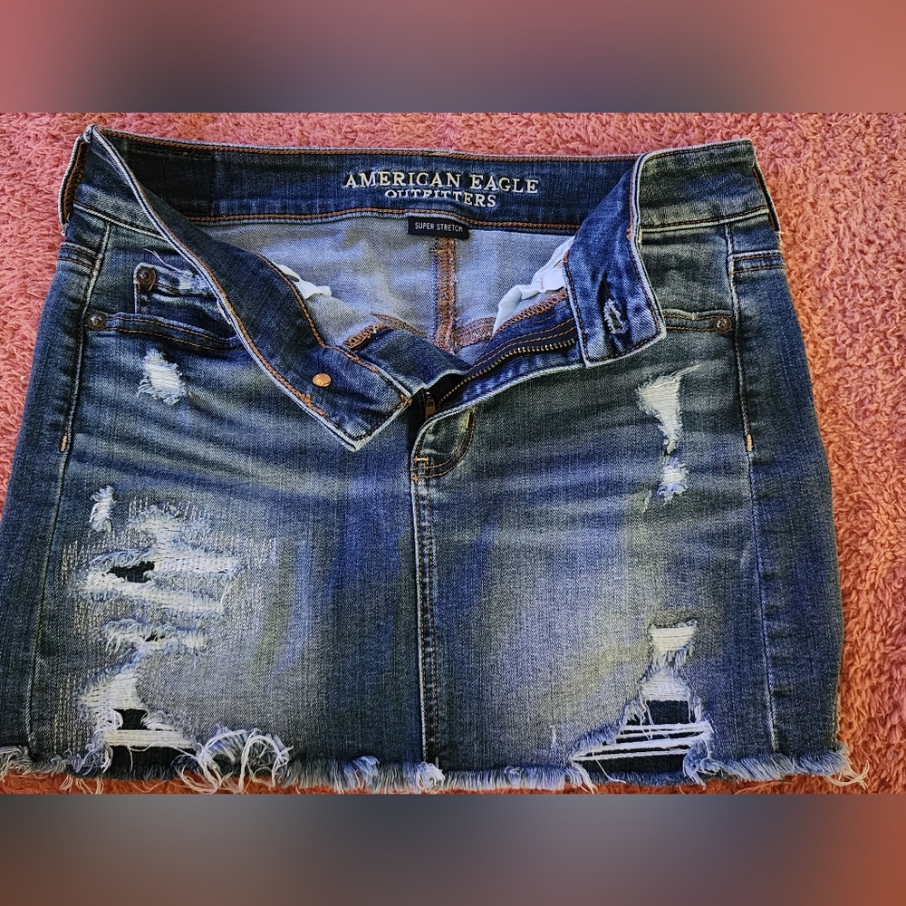 American Eagle - Women's Mini Skirt